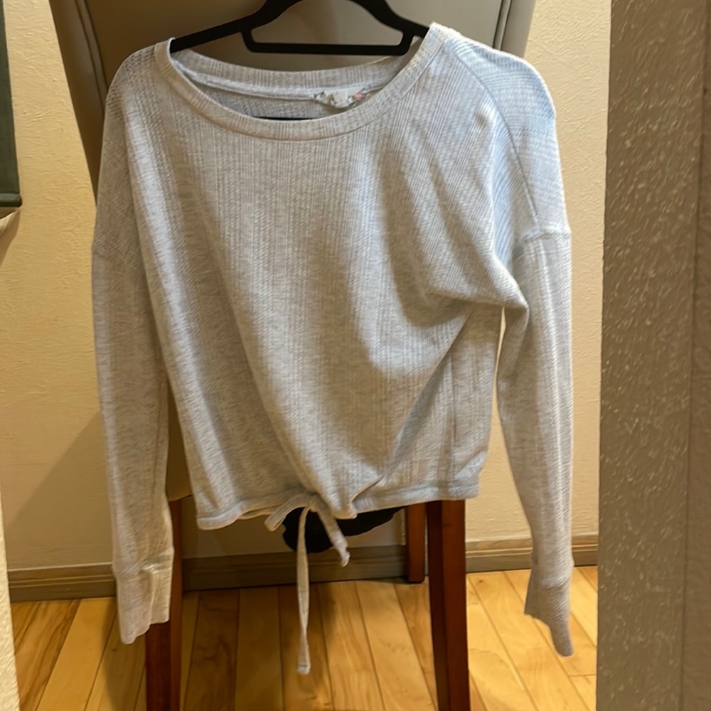 White Cropped long sleeve